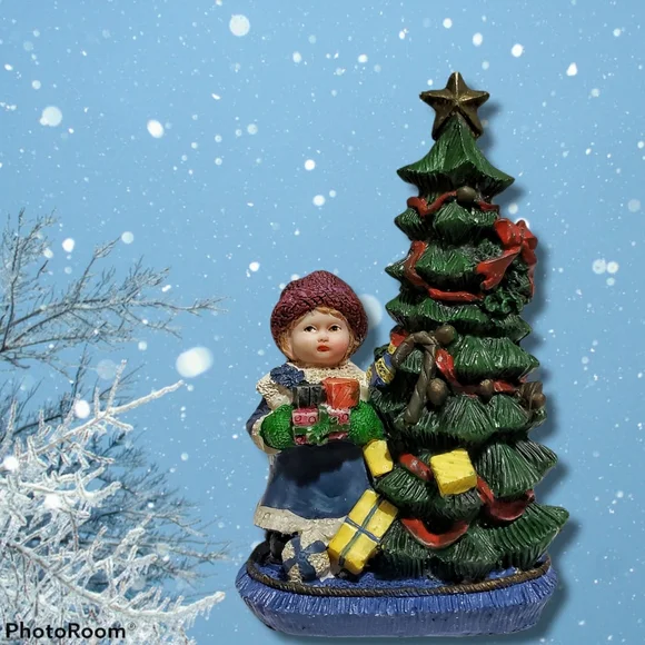 Collectable Christmas decor little girl Christmas tree Christmas gifts vintage - Picture 11 of 12